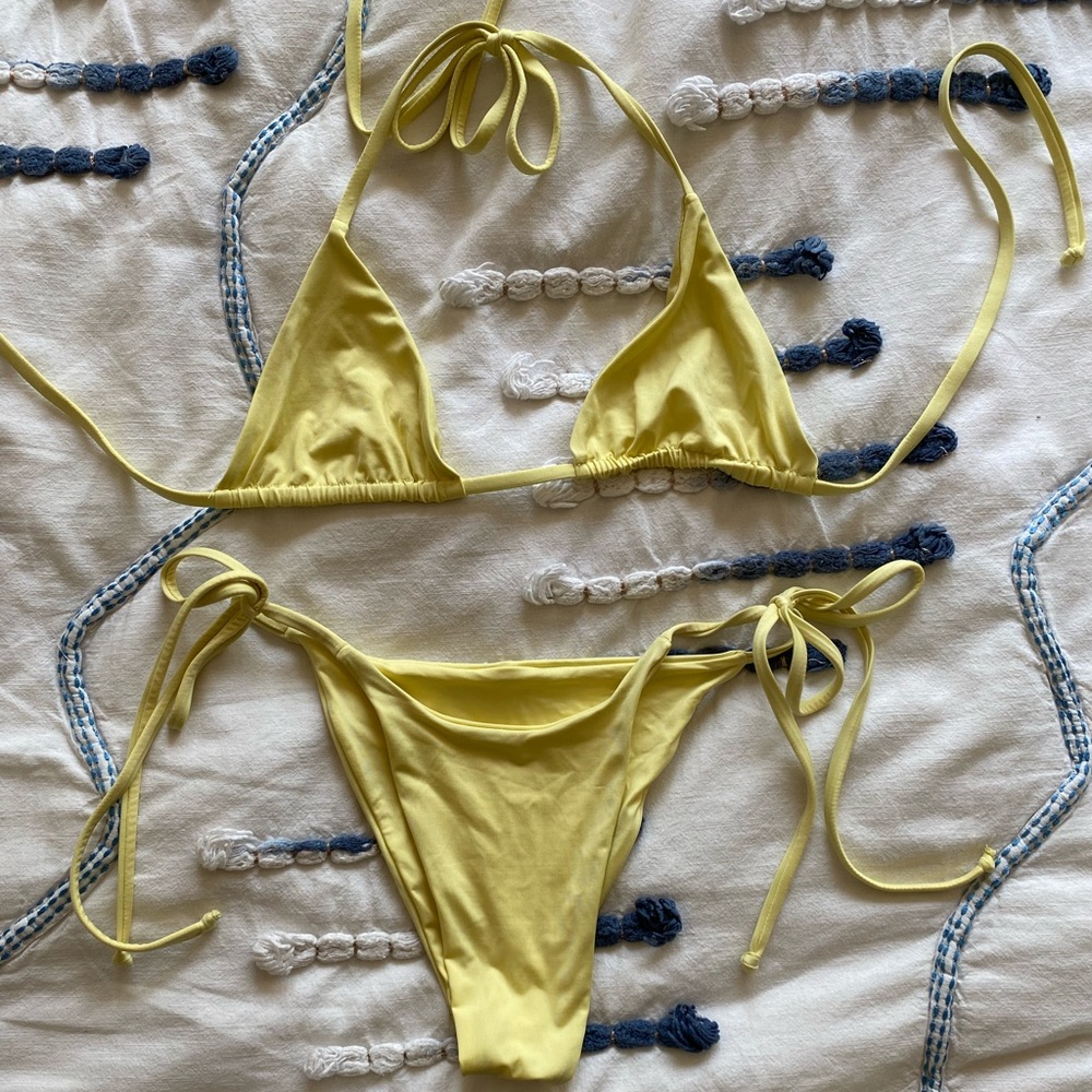 Frankie’s Bikini Set